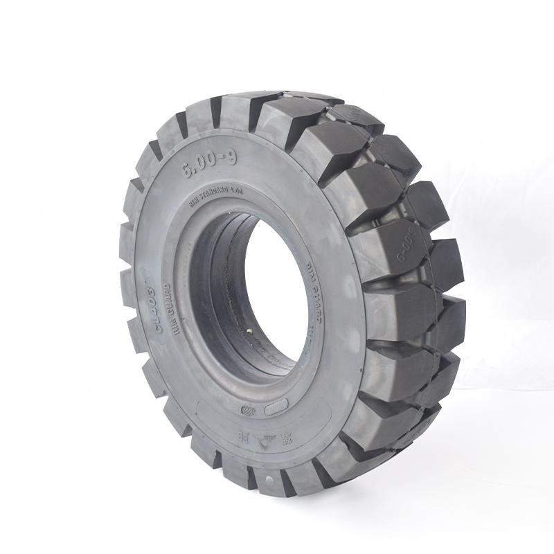 600-9/CL403 Forklift solid tire